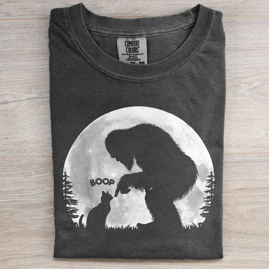 Fun Hand Boop Bigfoot Sasquatch Cat T-shirt