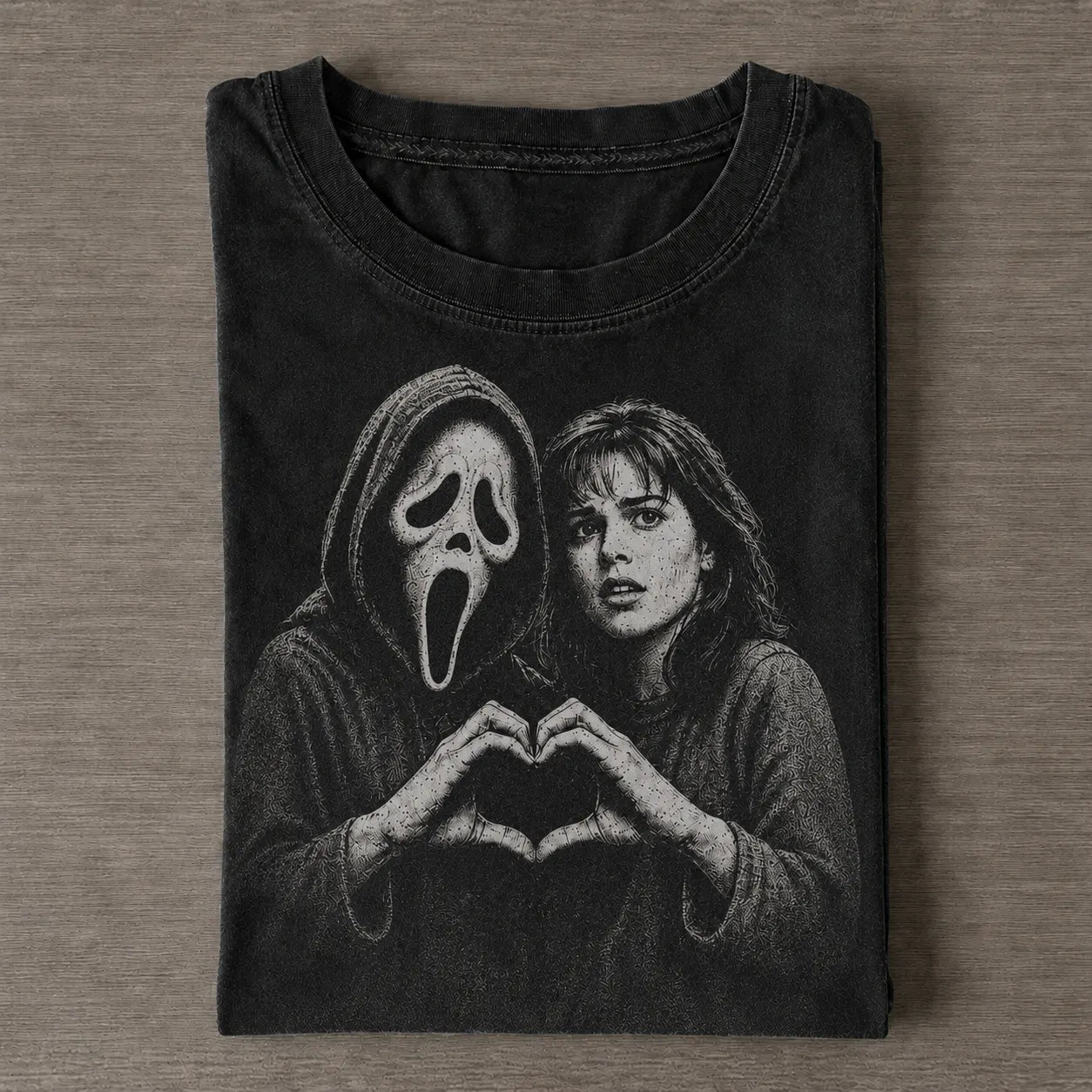 Halloween Ghostface Scream Horror Movie Heart Vintage Tee